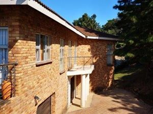 4 Bed House in Berkshire Downs