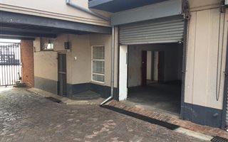 98 m² Industrial space in Danville