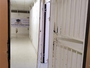 61 m² Commercial space in Mitchells Plain Central