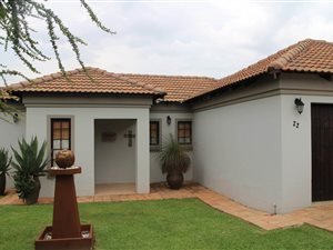 3 Bedroom House in Willow Acres