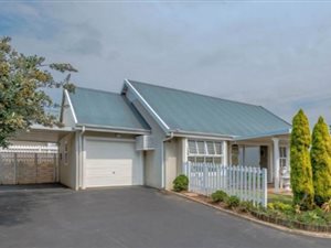 3 Bed House in Caledon Estate