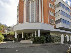 2 Bed Apartment in Observatory