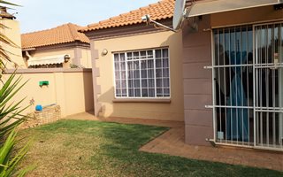 3 Bedroom Simplex in Baillie Park