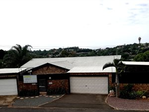 10 Bed House in Glen Hills