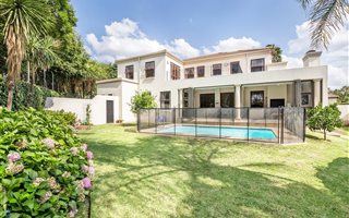 4 Bedroom House in Dainfern Ridge