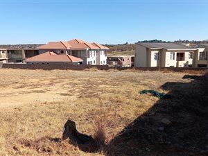 933 m² Land available in Cedar Creek