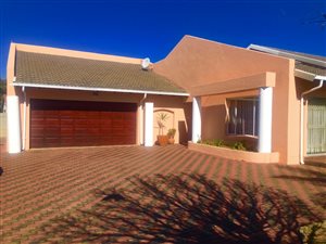 4 Bed House in Mayberry Park