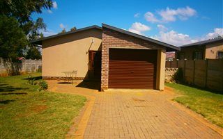 3 Bedroom House in Kocksoord
