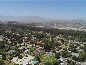 7 Bed House in Penhill