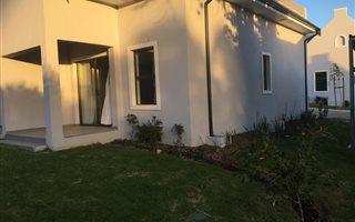 2 Bedroom Townhouse in Zevenwacht Country Estate