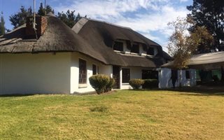 570 m² Commercial space in President Park