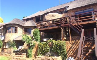 3 Bedroom House in Kosmos Village