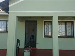 4 Bed House in Glen Hills