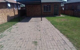 2 Bedroom Townhouse in Witbank