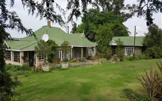 101.1 ha Smallholding in Mooi River