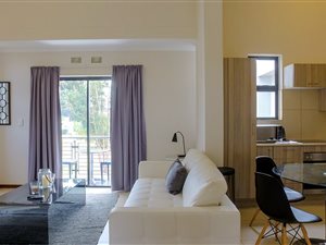 2 Bed Apartment in Jackal Creek Golf Estate
