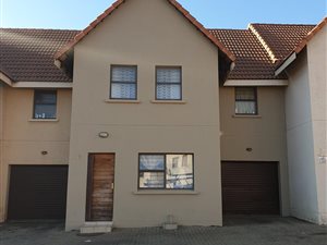 3 Bed Townhouse in Lydenburg