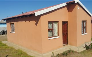 2 Bedroom House in Bethelsdorp