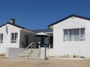 2 Bed House in Darling