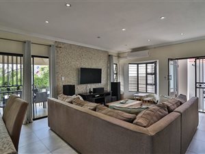 3 Bed House in Candlewoods Estate
