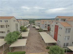 2 Bed Apartment in Lonehill
