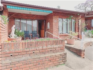 2 Bed Townhouse in Pelham