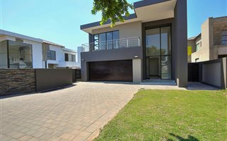 3 Bedroom House in La Como Lifestyle Estate