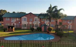 2 Bedroom Apartment in Ridgeway