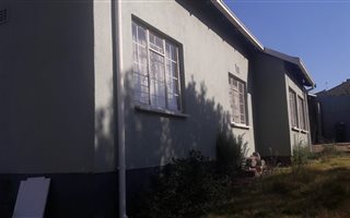 3 Bedroom House in Klipspruit West