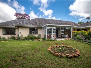 3 Bed Townhouse in Hillcrest Central