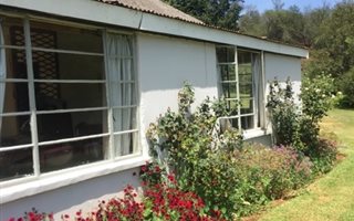 2 Bedroom Garden Cottage in Himeville