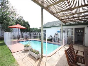 Studio apartment in Westdene