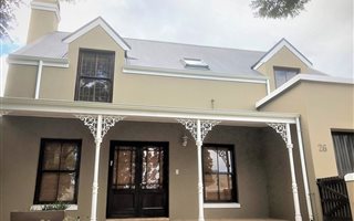 4 Bedroom House in Paradyskloof