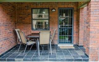 2 Bedroom House in Montana Gardens