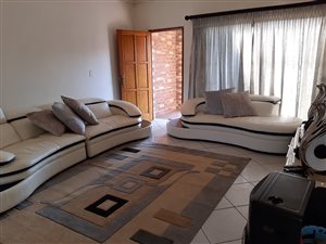 2 Bed Flat in Liefde en Vrede