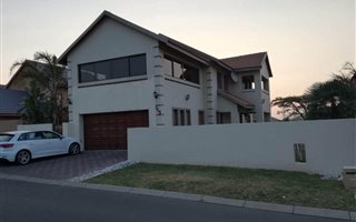 4 Bedroom House in Greenstone Hill