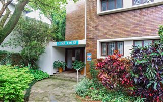 3 Bedroom Apartment in Morningside