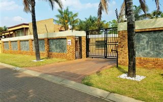 3 Bedroom House in Meyersdal