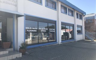 1817 m² Industrial space in Waltloo