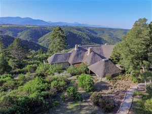 33 ha Farm in The Crags