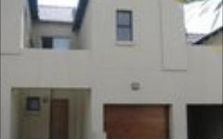 4 Bedroom Cluster in Glenhazel