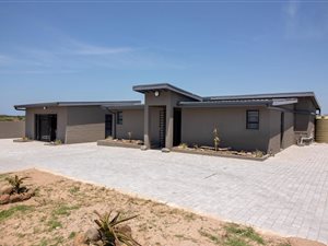 3 Bed House in Boesmansriviermond