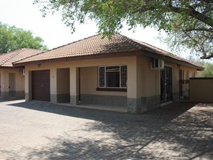 3 Bed Townhouse in Onverwacht
