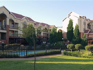 2 Bed Apartment in Epsom Downs