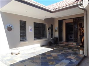 3 Bed House in Monument Heights
