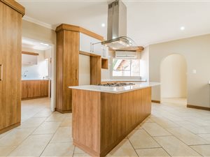 4 Bed House in Northvilla