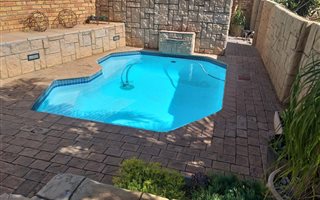 3 Bedroom Townhouse in Safari Gardens