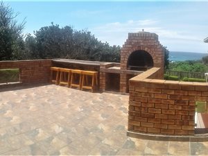 2 Bed Townhouse in Hibberdene