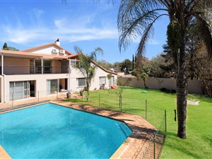 5 Bed House in Robin Acres
