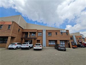 772 m² Industrial space in Airport Park